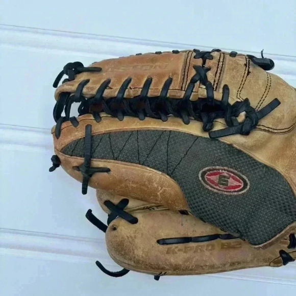 Easton Pro Baseball Glove K-PRO 82 - Picture 9 of 16